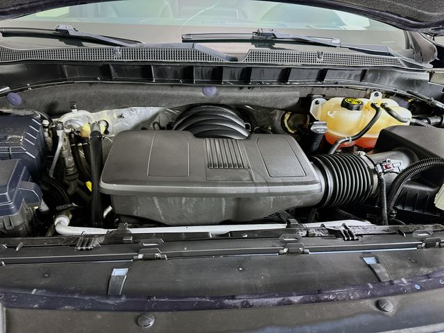 Thumbnail: 2023 Chevrolet Tahoe - 31