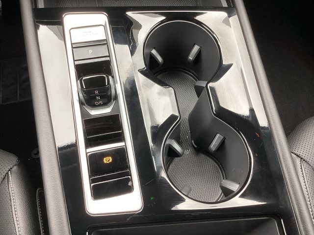 Used Car 2025 Volkswagen Atlas  2.0t Se W/technology For Sale Under $35,000 In San Antonio, Texas