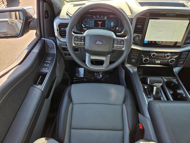 New 2026 Ford F-150 SuperCrew 5.5' Box Lariat