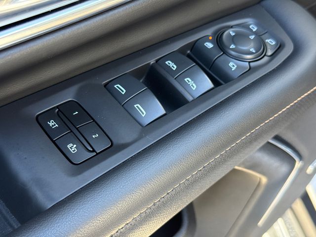 Used 2024 White GMC AT4 image 20