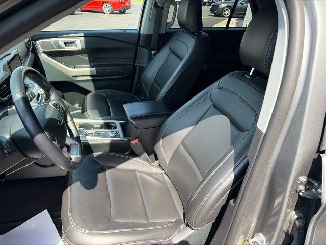 2023 Ford Explorer XLT Gray at Honda North