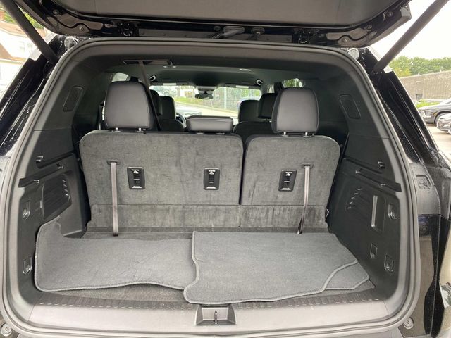 Used 2026 Chevrolet Traverse SUV
