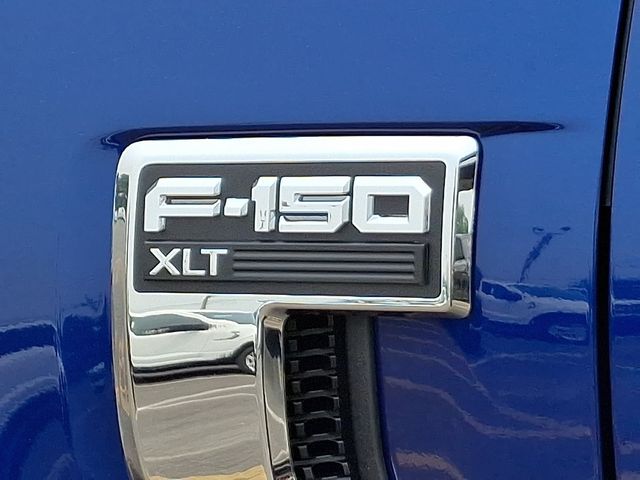 New 2026 Blue Ford XLT image 15