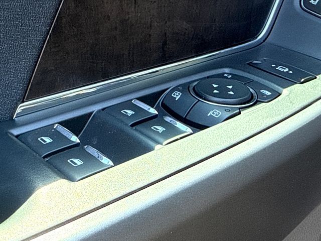 New 2026 Gray Ford Lariat image 22