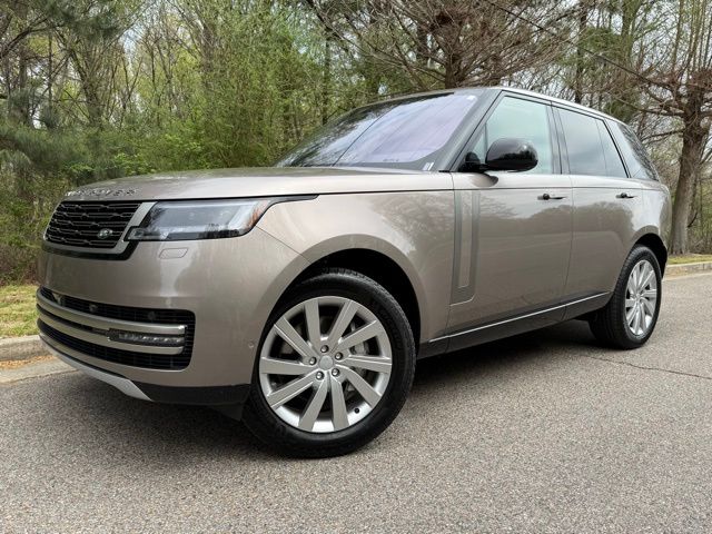 2023 Land Rover Range Rover P400 SE AWD