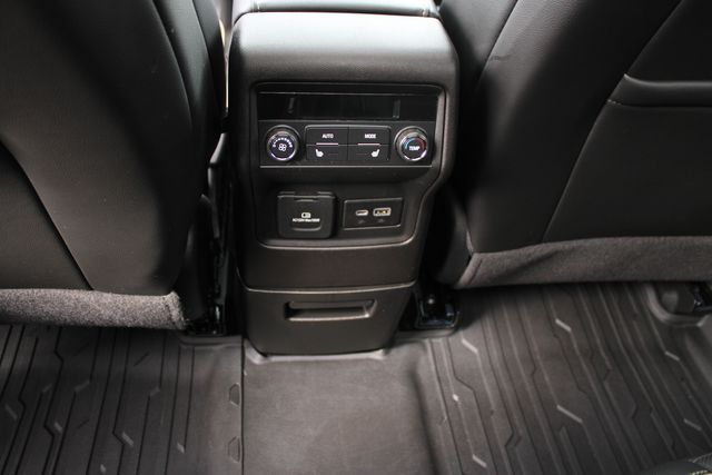 Used 2023 Red GMC Denali image 27