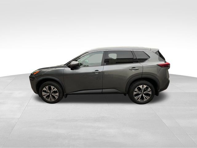 2021 Nissan Rogue SV 4