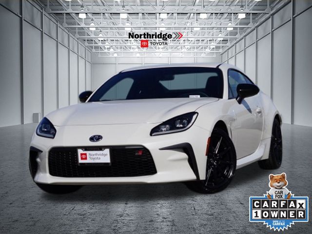 Halo 2022 Toyota GR86 Coupe Rear-Wheel Drive 6-Speed Manual