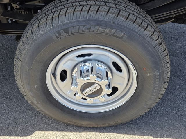 New 2025 Ford Super Duty F-350 SuperCab XL