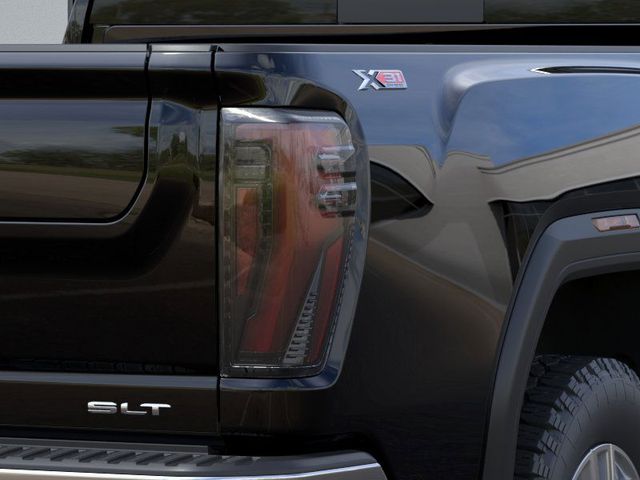 2024 GMC Sierra 2500HD SLT 11