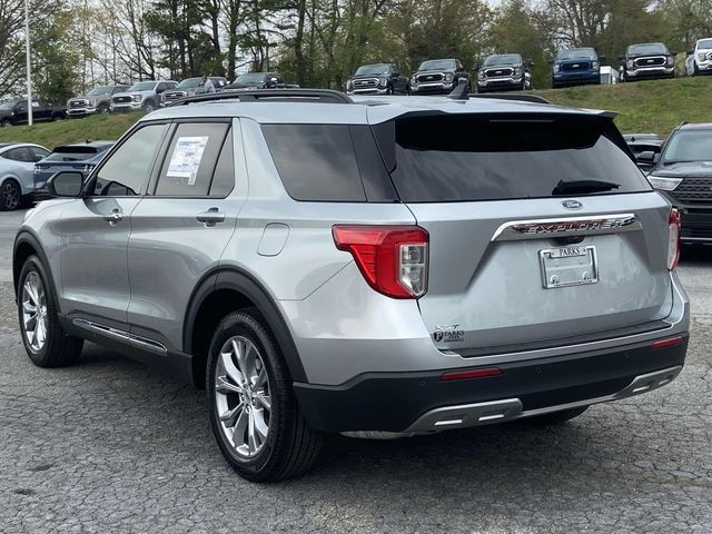 2024 Ford Explorer XLT 3