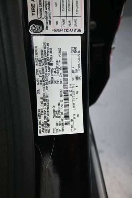 2015 Ford Fiesta SE - 11