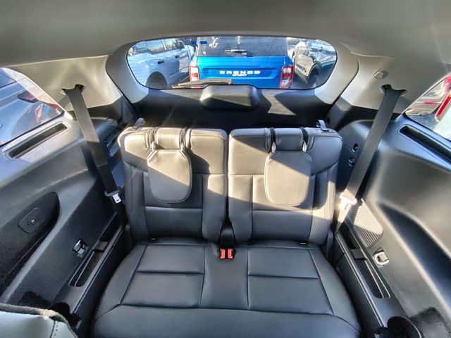 2025 Ford Explorer Active - Photo 15