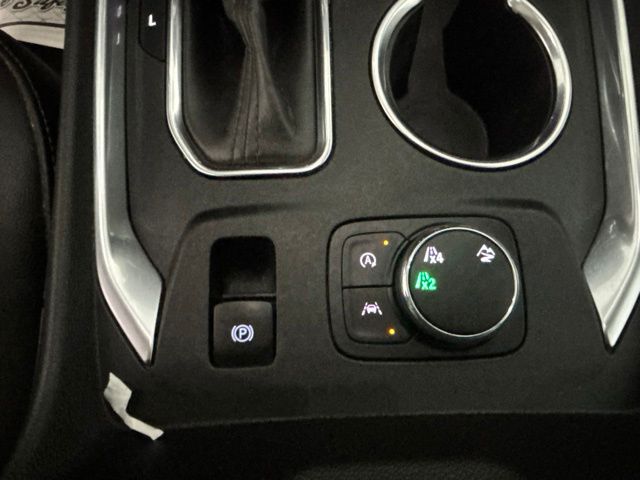 Used 2022 Chevrolet Traverse SUV