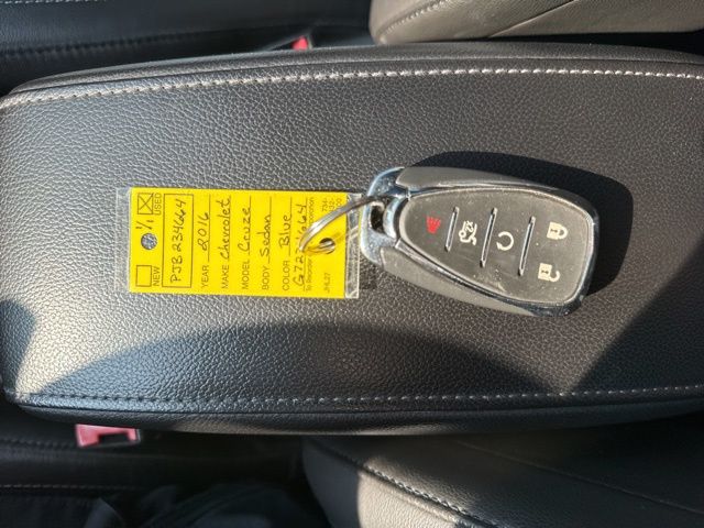 Used 2016 Chevrolet Cruze For Sale in Livonia, MI
