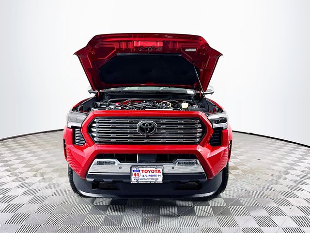 2025 Toyota Tacoma Limited - Photo 23