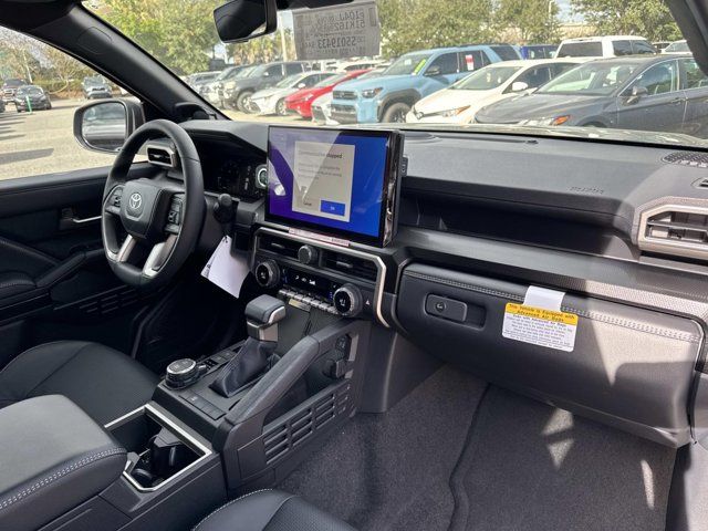 2025 Toyota 4Runner Limited - Photo 19