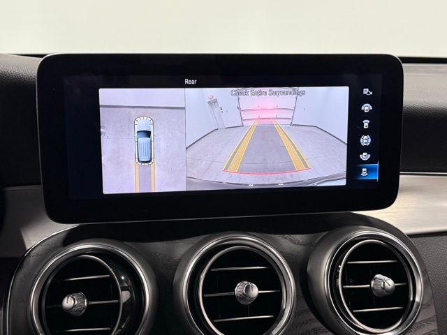 2022 Mercedes-Benz GLC GLC 300 photo