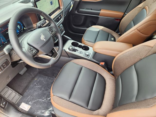 2025 Ford Bronco Sport Outer Banks photo