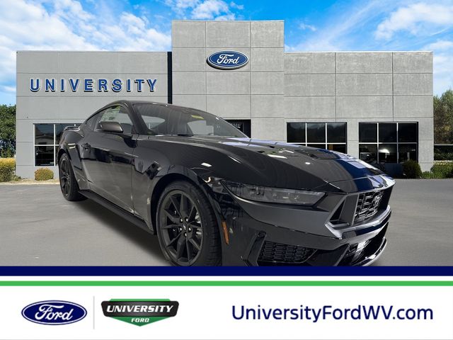 2025 Ford Mustang Dark Horse Fastback RWD