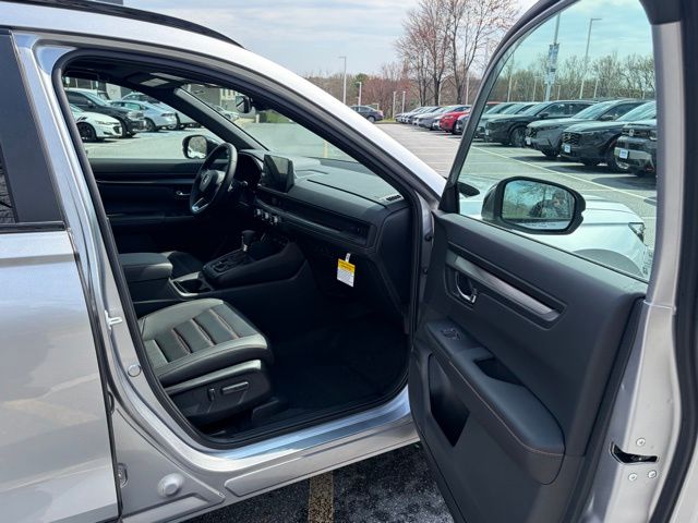 new 2026 Honda CR-V Hybrid car, priced at $41,675