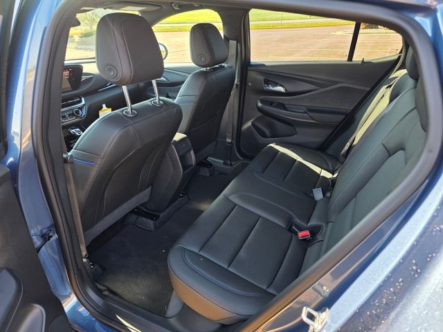 2025 Buick Envista Sport Touring FWD