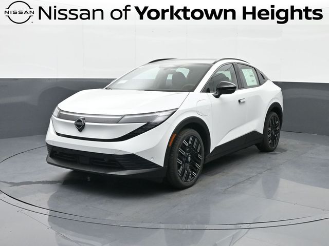 2026 Nissan LEAF Platinum+'s photo