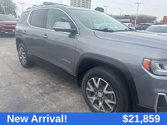 2020 GMC Acadia SLE photo