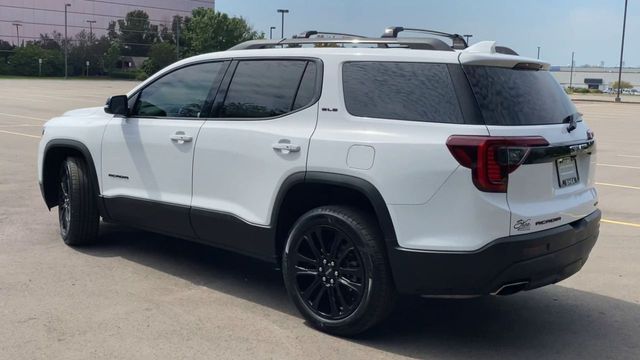 2023 GMC Acadia SLE 6