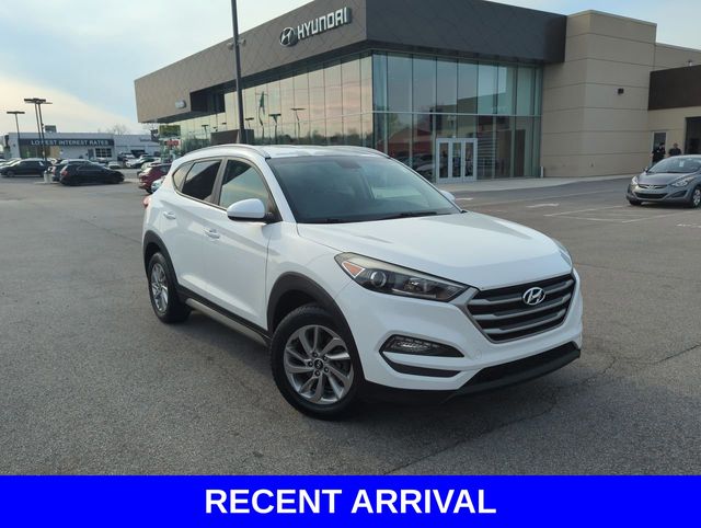 2017 Hyundai Tucson SE photo