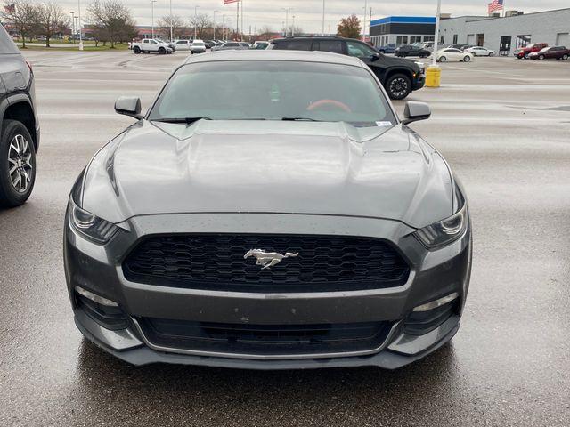 2015 Ford Mustang V6 2