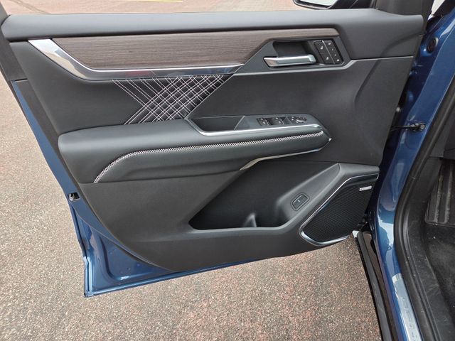 2026 GMC Acadia Denali AWD