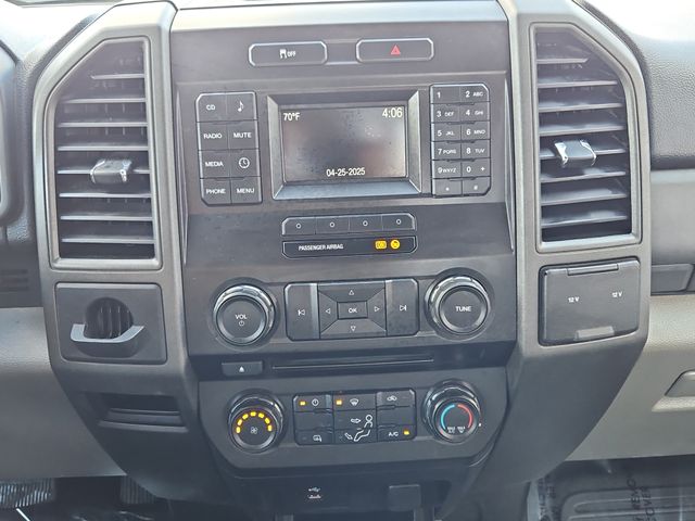 2017 Ford F-250SD XL photo
