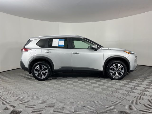 2023 Brilliant Silver Metallic Nissan Rogue SV FWD SUV