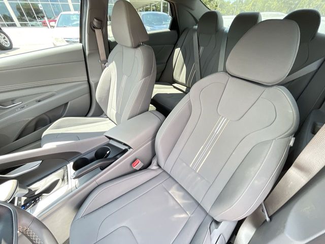 Used 2025 Hyundai Elantra Sedan