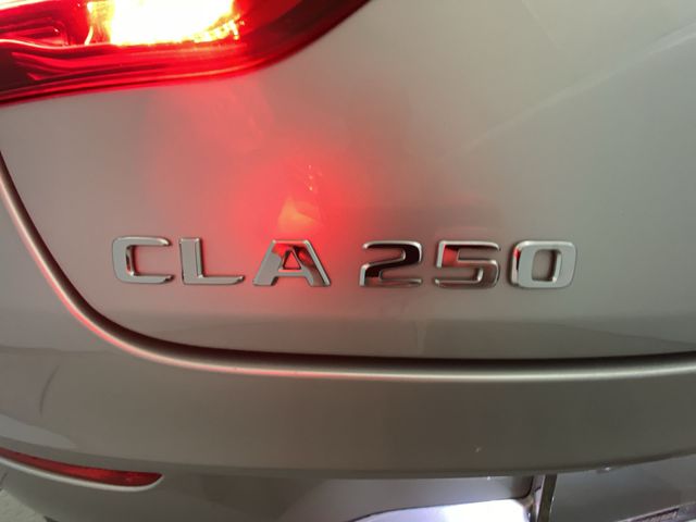 Used 2023  Mercedes-Benz CLA 250 image 26