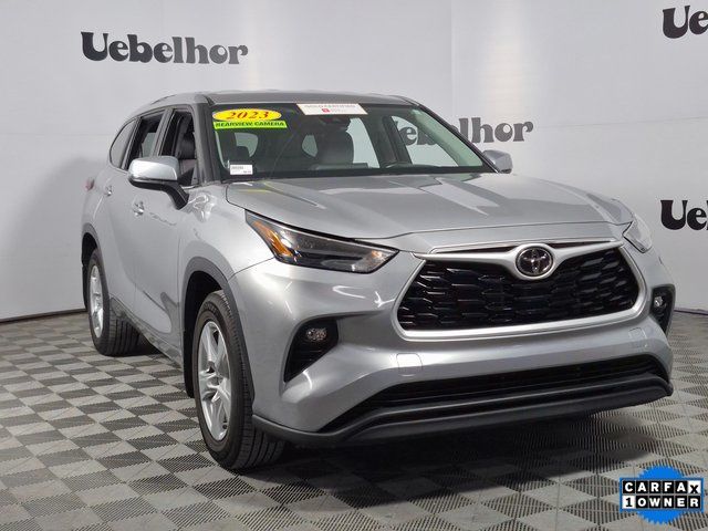 2023 Toyota Highlander LE FWD