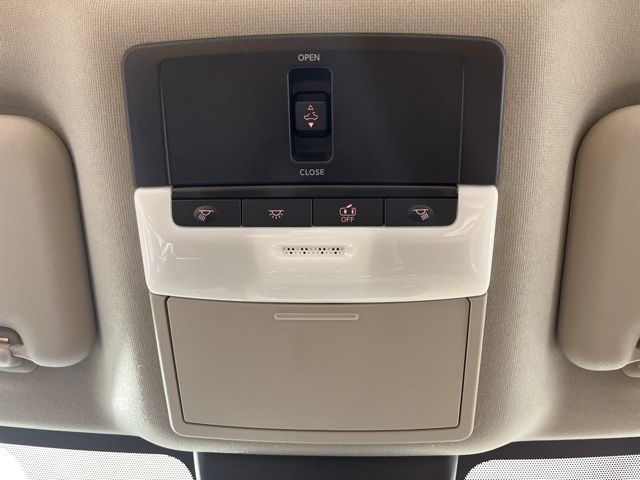 2025 Aspen White Tricoat Nissan Sentra SV FWD Sedan