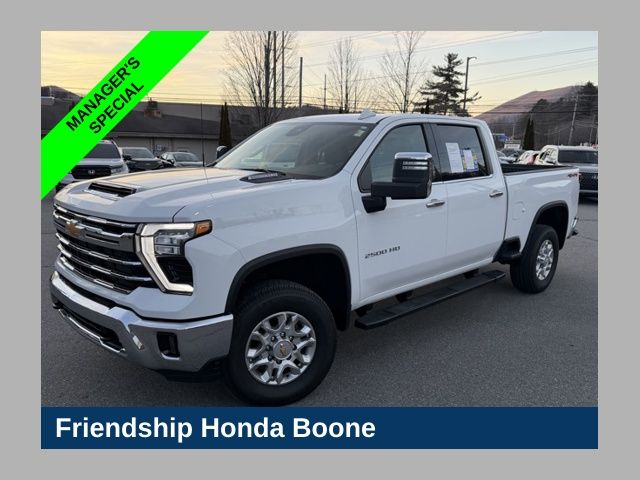 Summit White 2024 Chevrolet Silverado 2500HD LTZ Crew Cab 4WD Pickup Truck Four-Wheel Drive Automatic