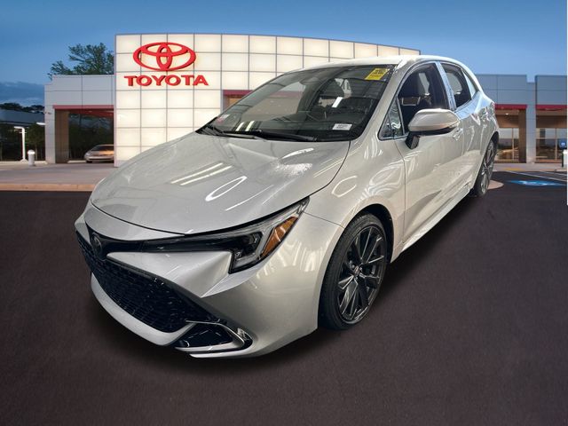 2023 Toyota Corolla Hatchback XSE 6