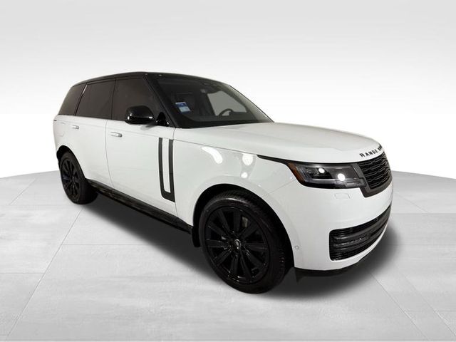 2025 Land Rover Range Rover SE 8