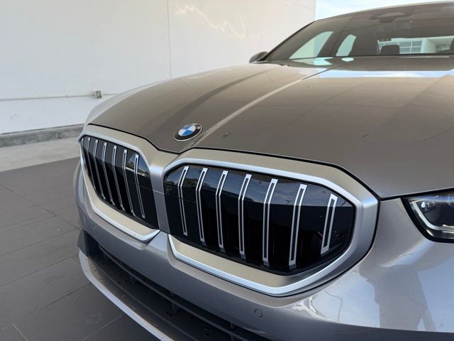 Used 2025 BMW 5 Series 530i with VIN WBA43FJ02SCU10906 for sale in Diberville, MS