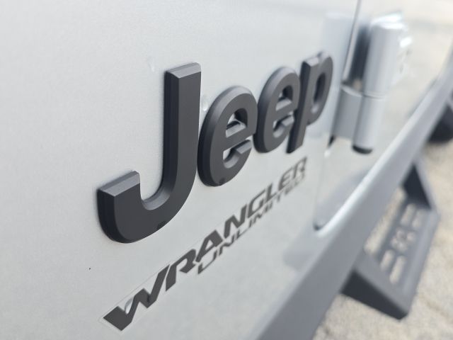 Photo of 2022 Jeep Wrangler Unlimited Sport Altitude in Dallas, GA - 10,  2022 Jeep Wrangler Unlimited Sport Altitude:167446A