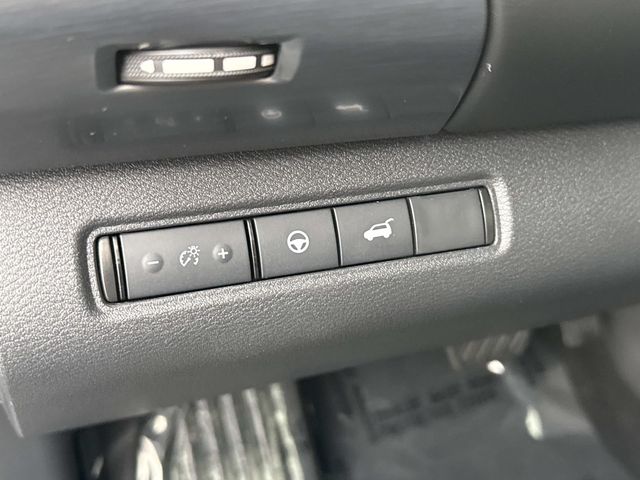 2022 Nissan Pathfinder SL - Photo 28