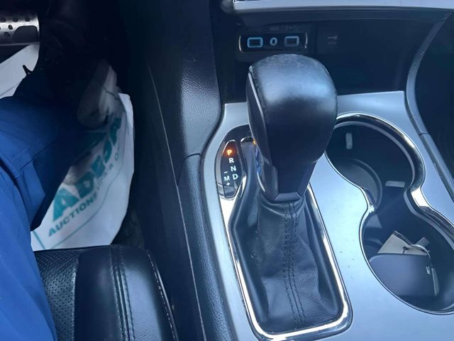 JeepGrand Cherokee6
