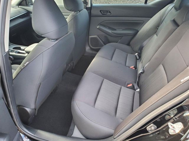 Used 2024 Nissan Altima Sedan