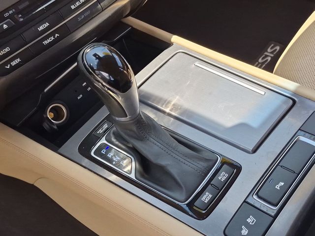 Used 2015 Hyundai Genesis 3.8 4D Sedan