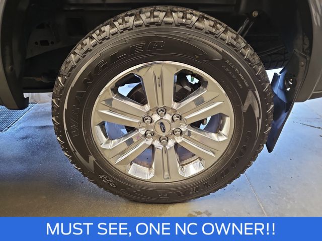 Used 2020 Gray Ford Lariat image 32