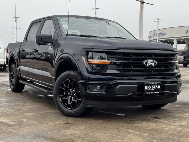 New 2026 Blue Ford XLT image 2