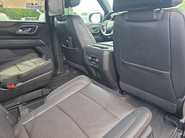 Used 2021 Black Chevrolet High Country image 12